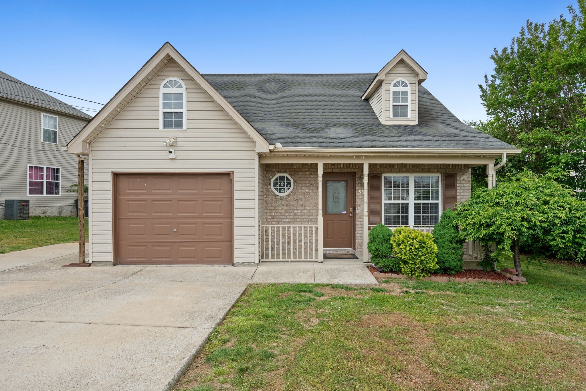 888 Pin Oak Drive Antioch TN 37013