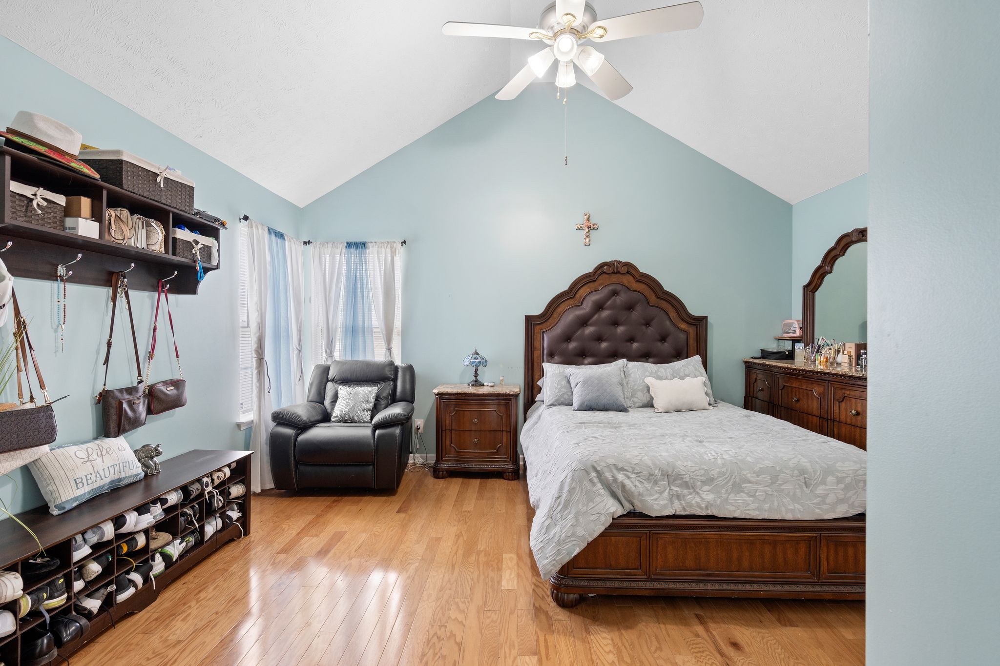 888 Pin Oak Drive Antioch TN 37013