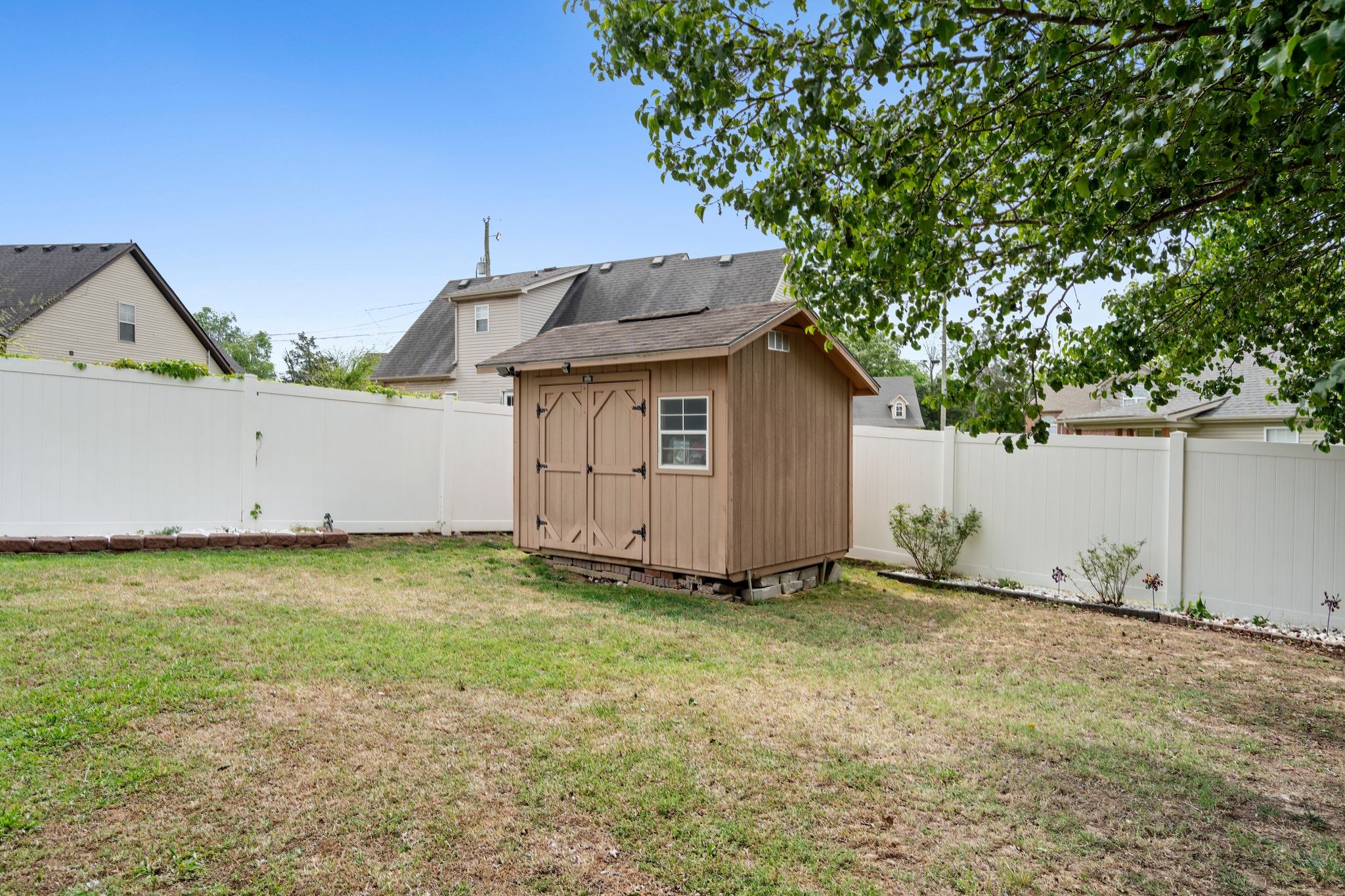 888 Pin Oak Drive Antioch TN 37013