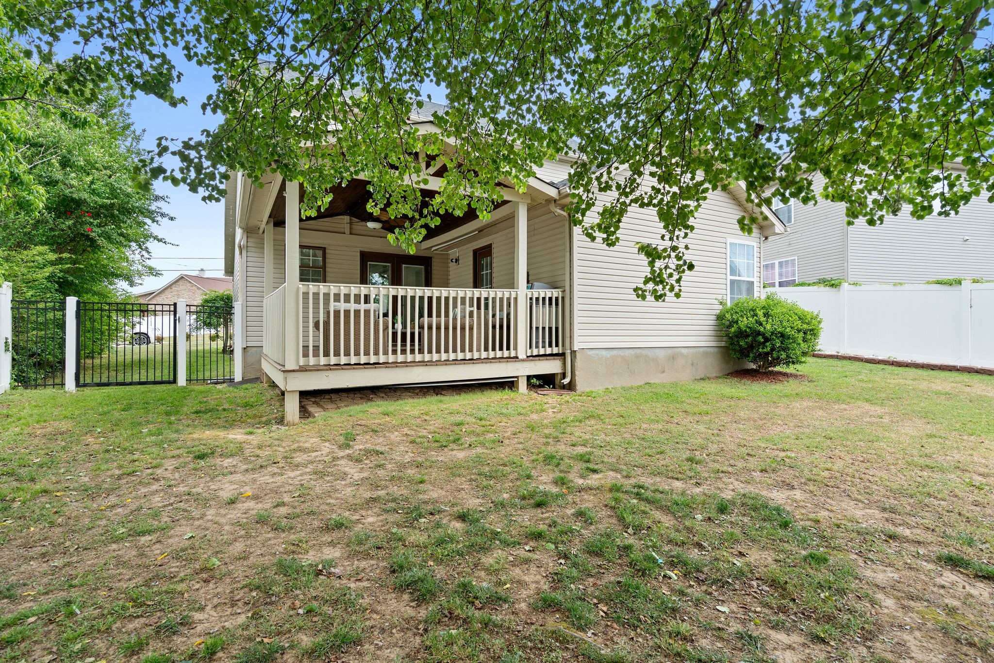 888 Pin Oak Drive Antioch TN 37013