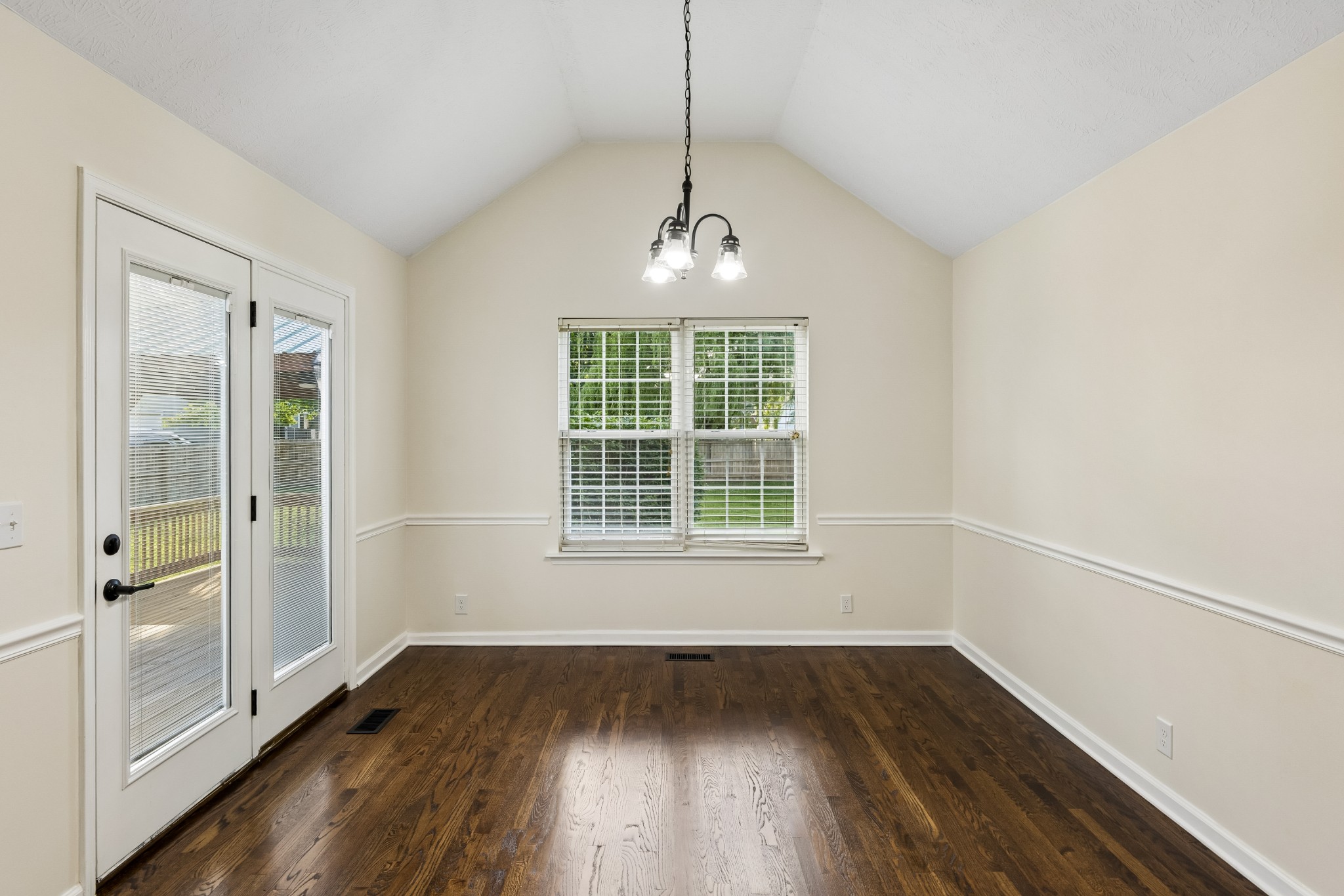 101 Chertsey Court Murfreesboro TN 37127