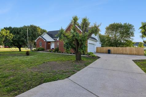 101 Chertsey Court Murfreesboro TN 37127