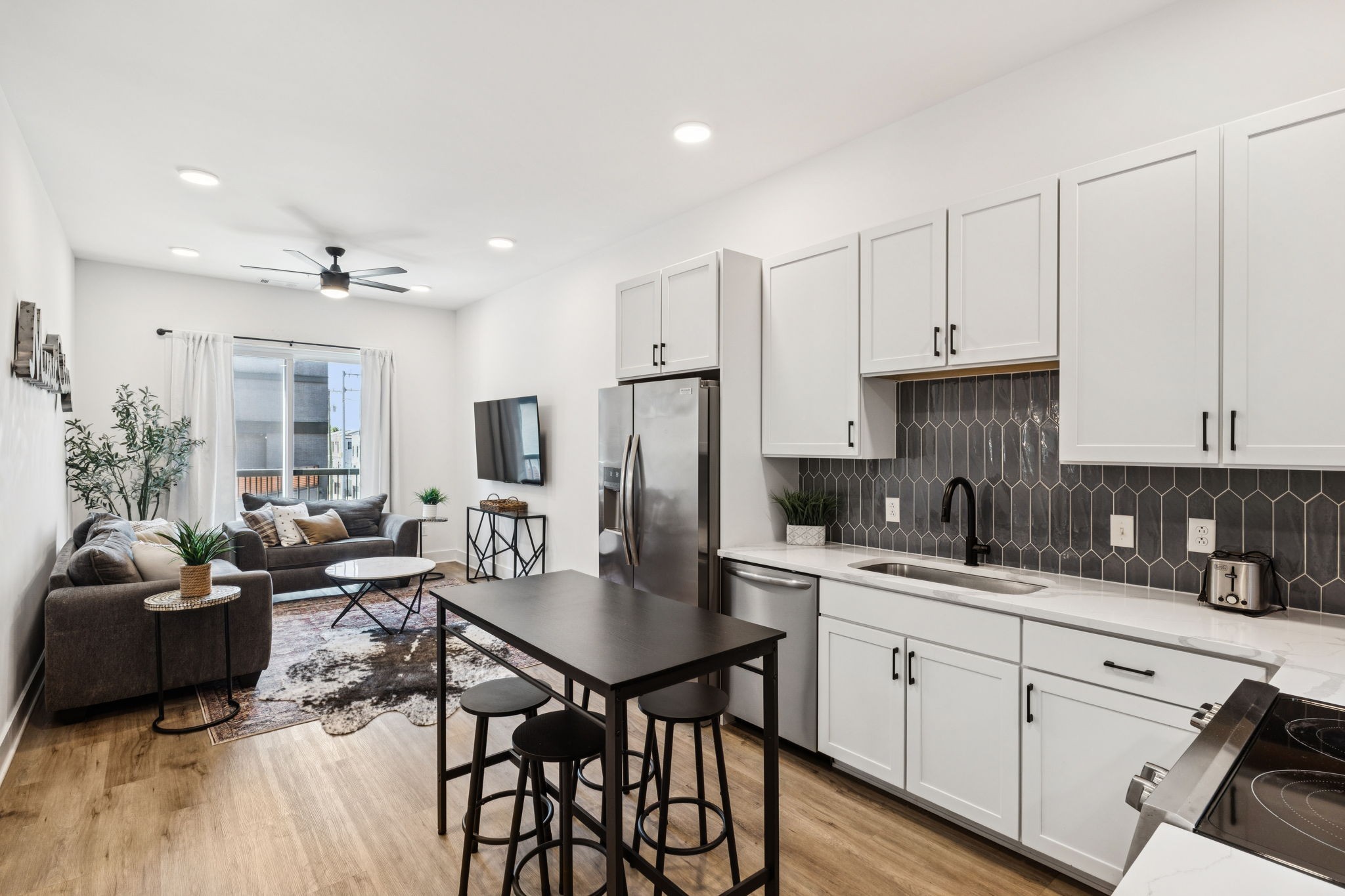 815 Main Street Nashville TN 37206