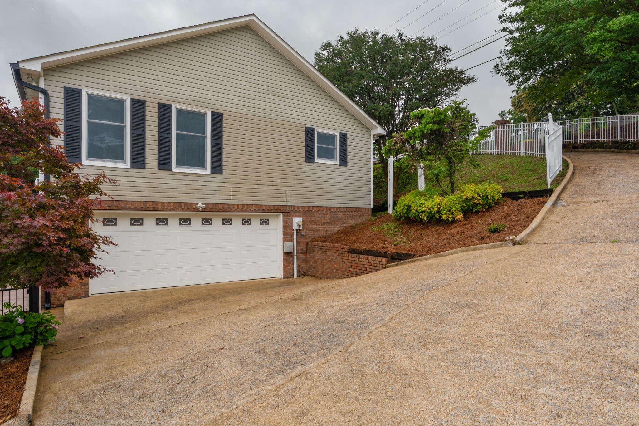 661 S Crest Road Chattanooga TN 37404