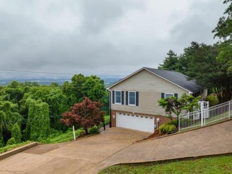 661 S Crest Road Chattanooga TN 37404