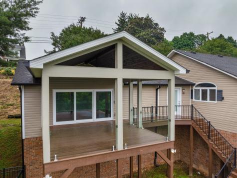 661 S Crest Road Chattanooga TN 37404