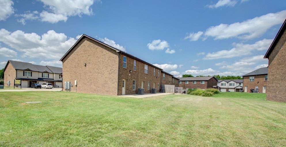121 Melbourne Drive Clarksville TN 37043