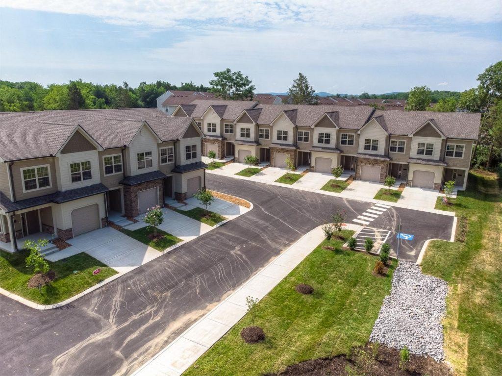 202 Signature Place Lebanon TN 37087