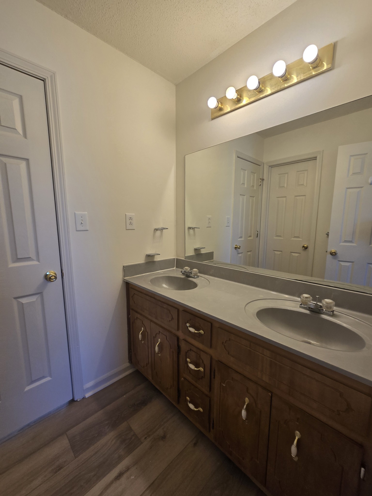 223 Tree Line Drive Oak Grove KY 42262