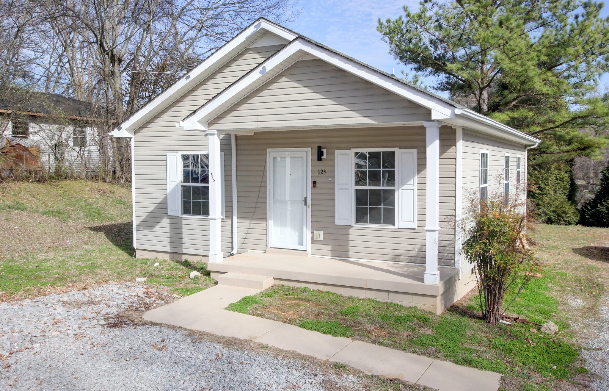 125 Brooks Alley Clarksville TN 37040