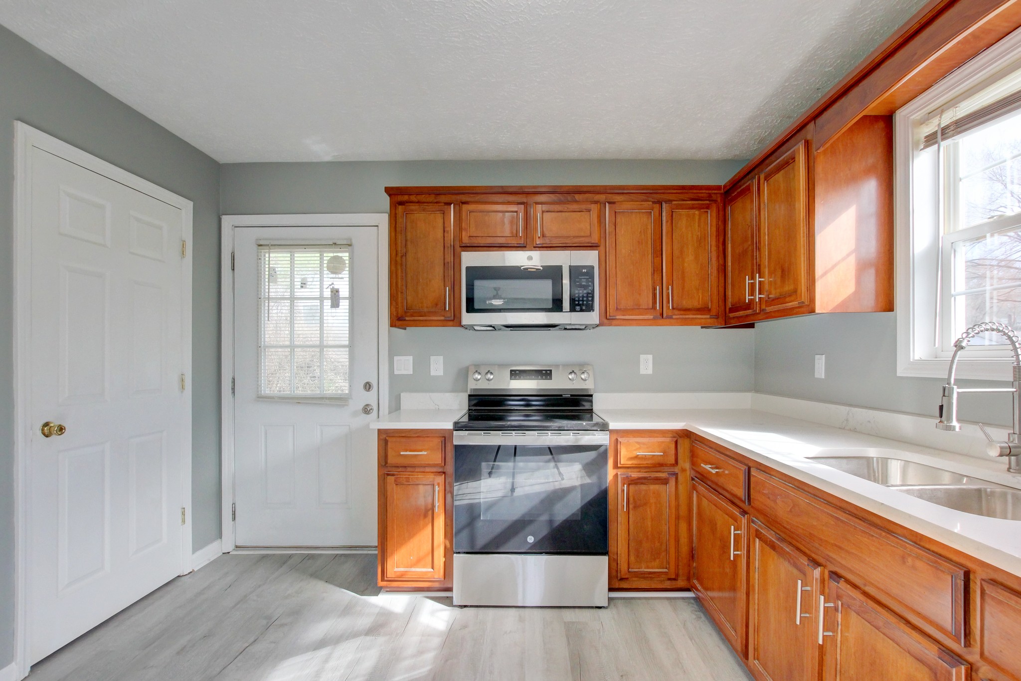 125 Brooks Alley Clarksville TN 37040