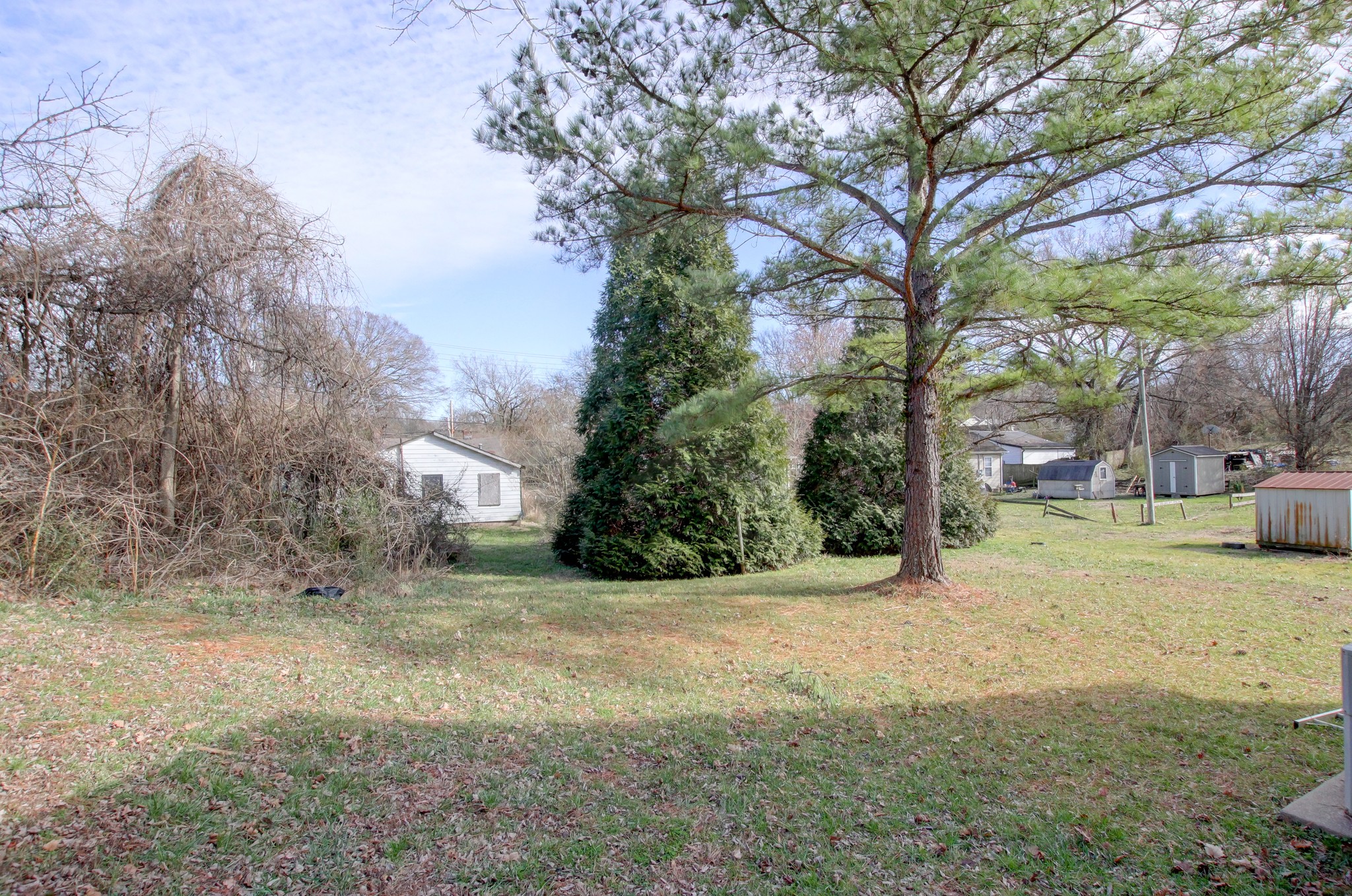 125 Brooks Alley Clarksville TN 37040