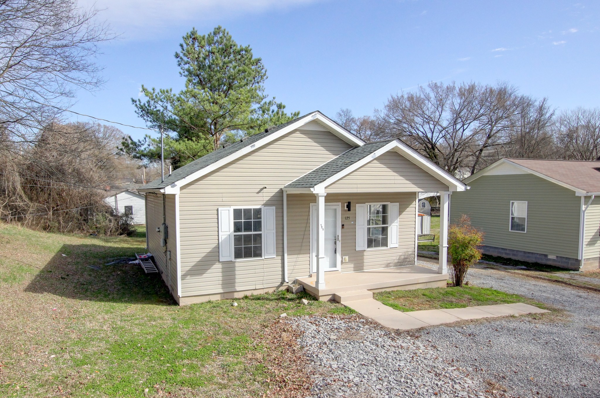 125 Brooks Alley Clarksville TN 37040