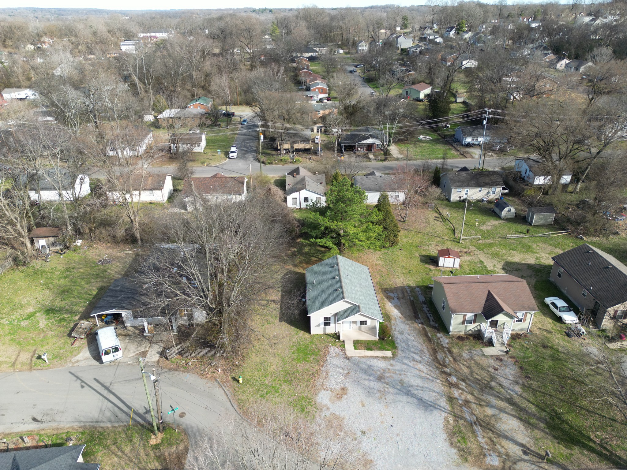 125 Brooks Alley Clarksville TN 37040