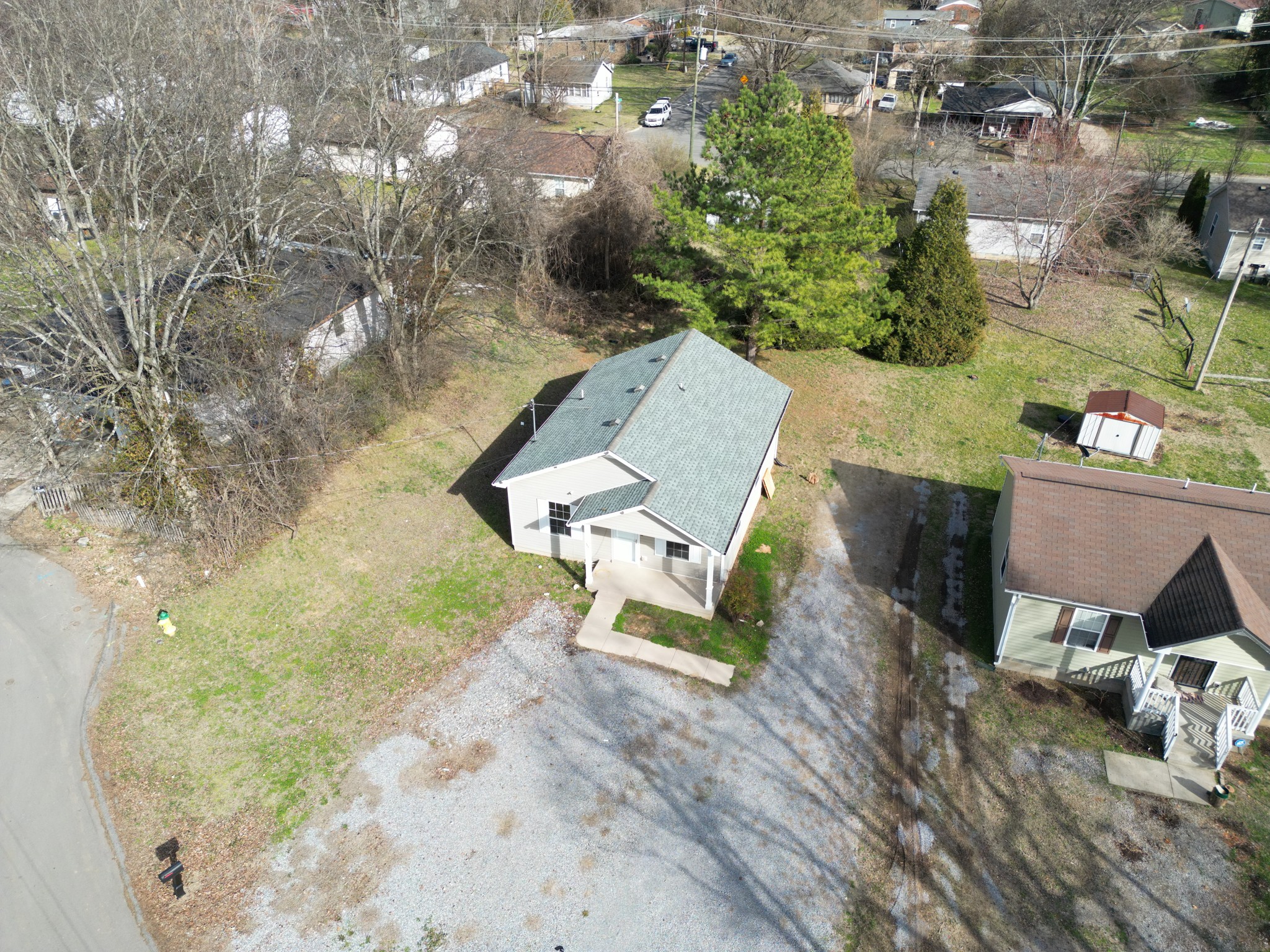 125 Brooks Alley Clarksville TN 37040