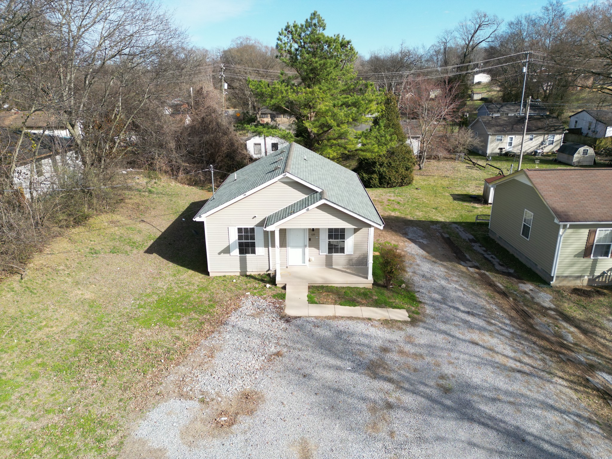 125 Brooks Alley Clarksville TN 37040
