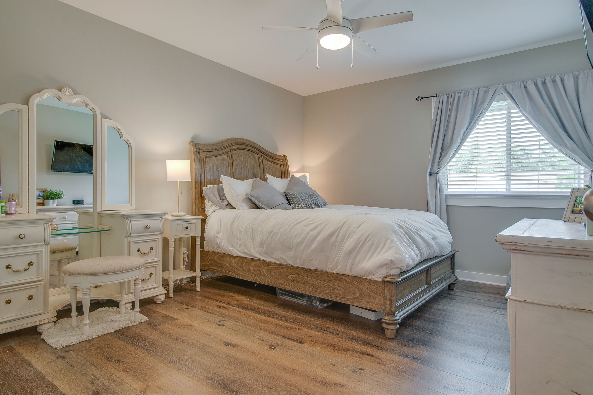 1900 Richard Jones Road Nashville TN 37215