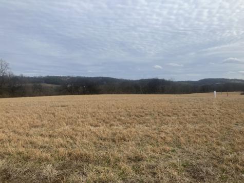 7 Southport Road Mount Pleasant TN 38474