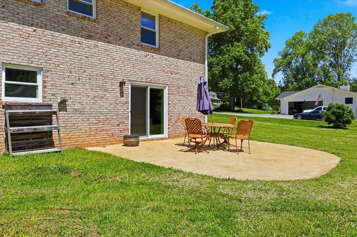 9103 Bay Drive Chattanooga TN 37416