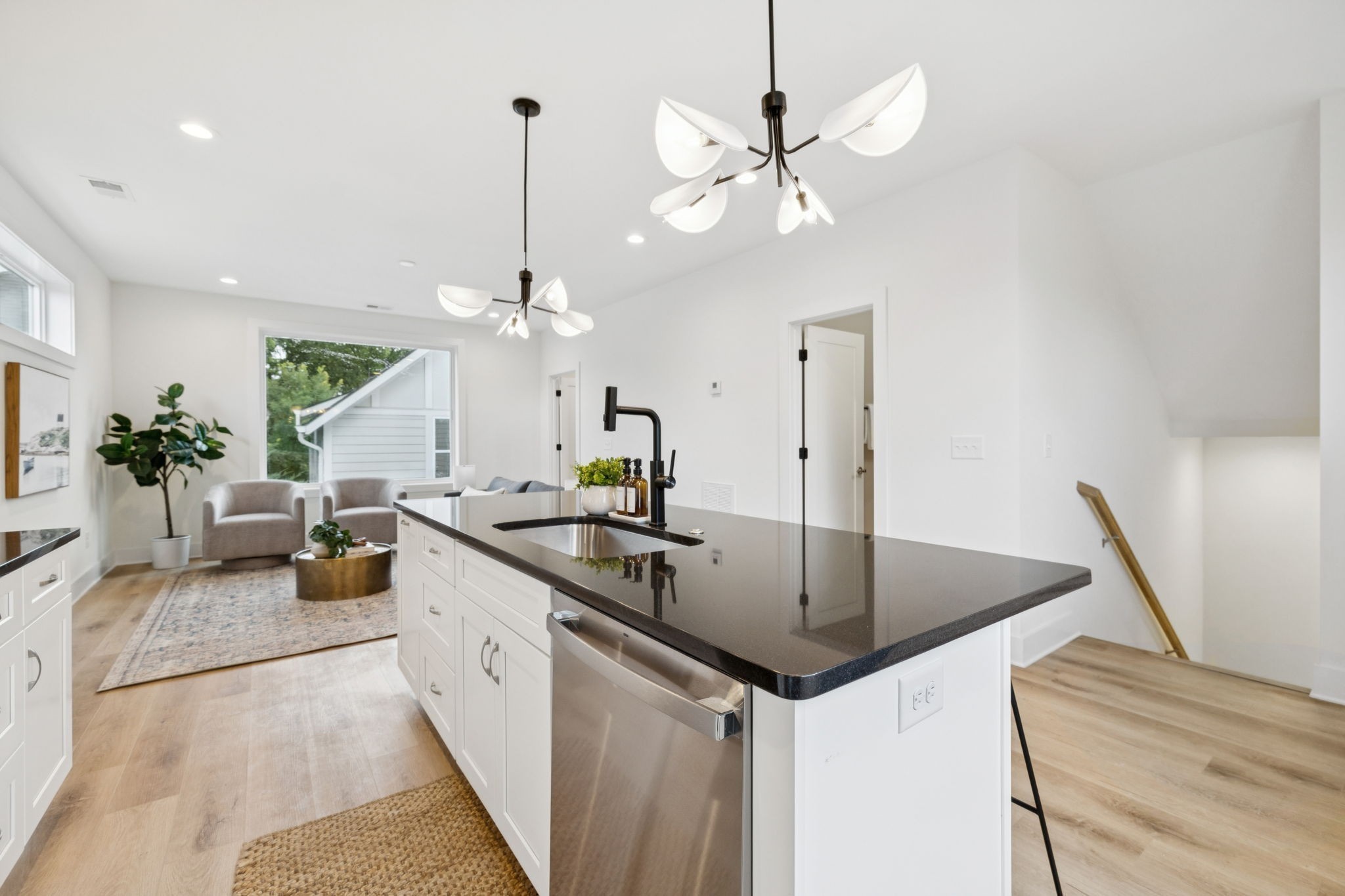 1117B Chester Avenue Nashville TN 37206