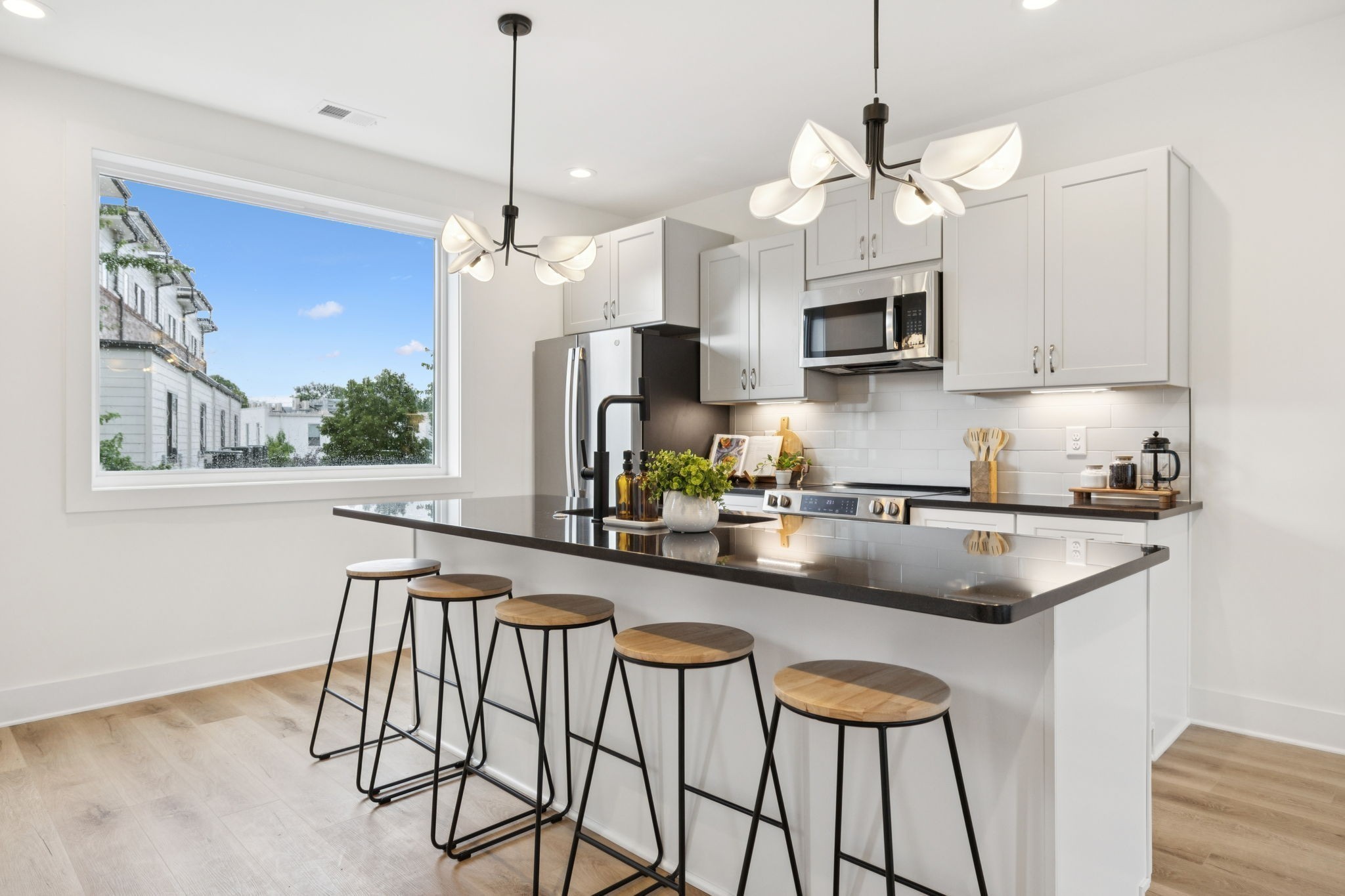 1117B Chester Avenue Nashville TN 37206