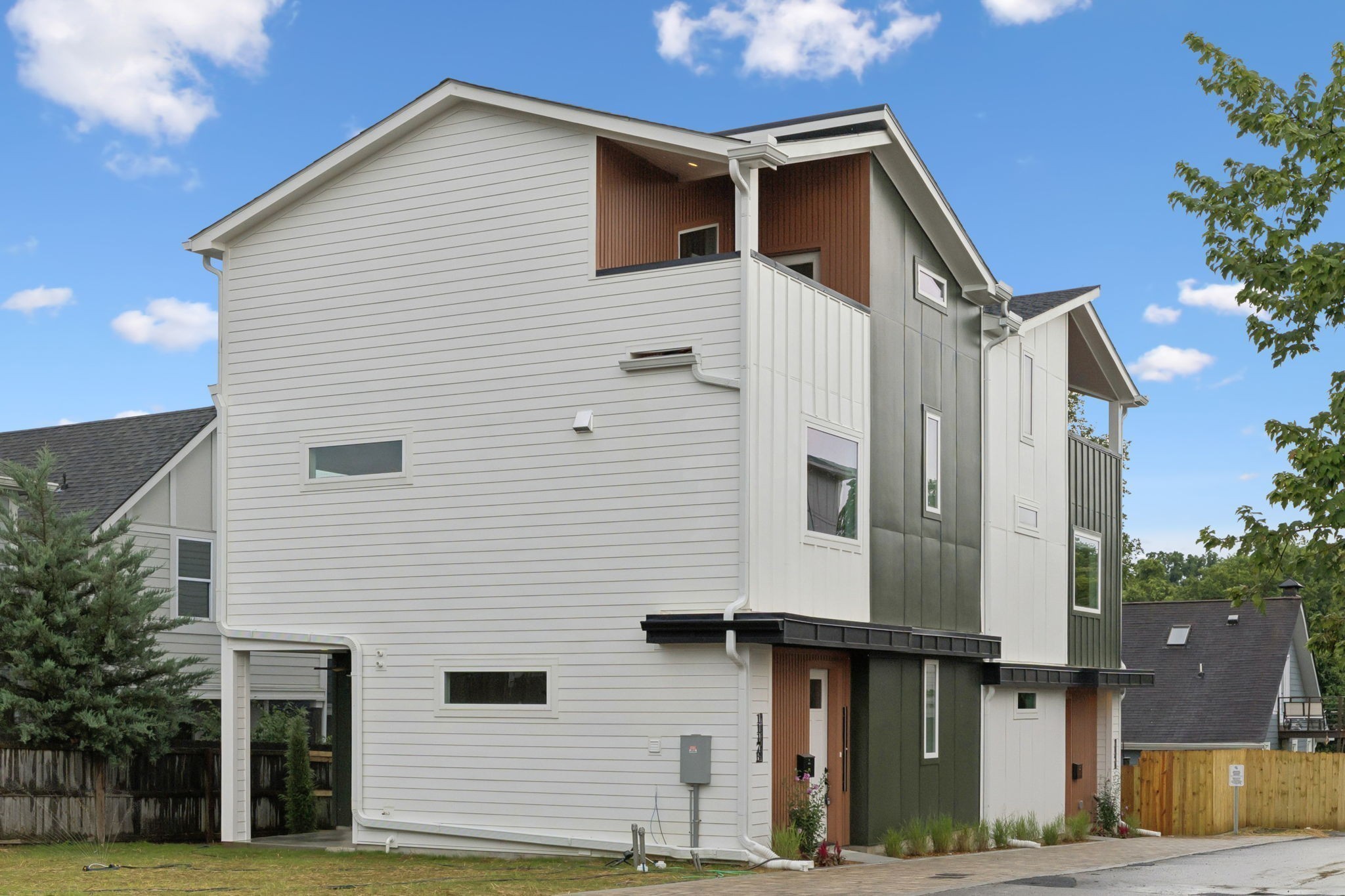 1117B Chester Avenue Nashville TN 37206