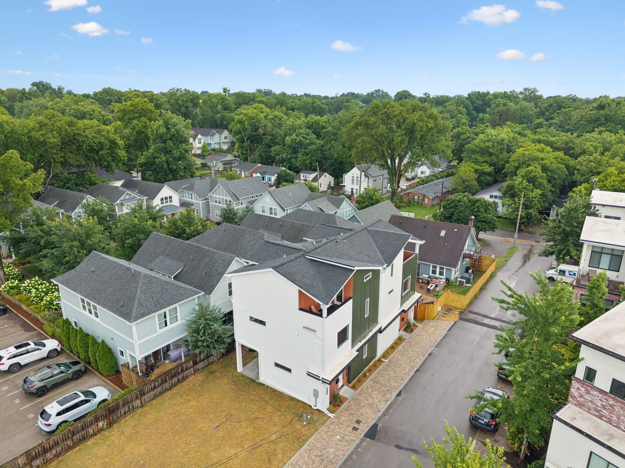 1117B Chester Avenue Nashville TN 37206