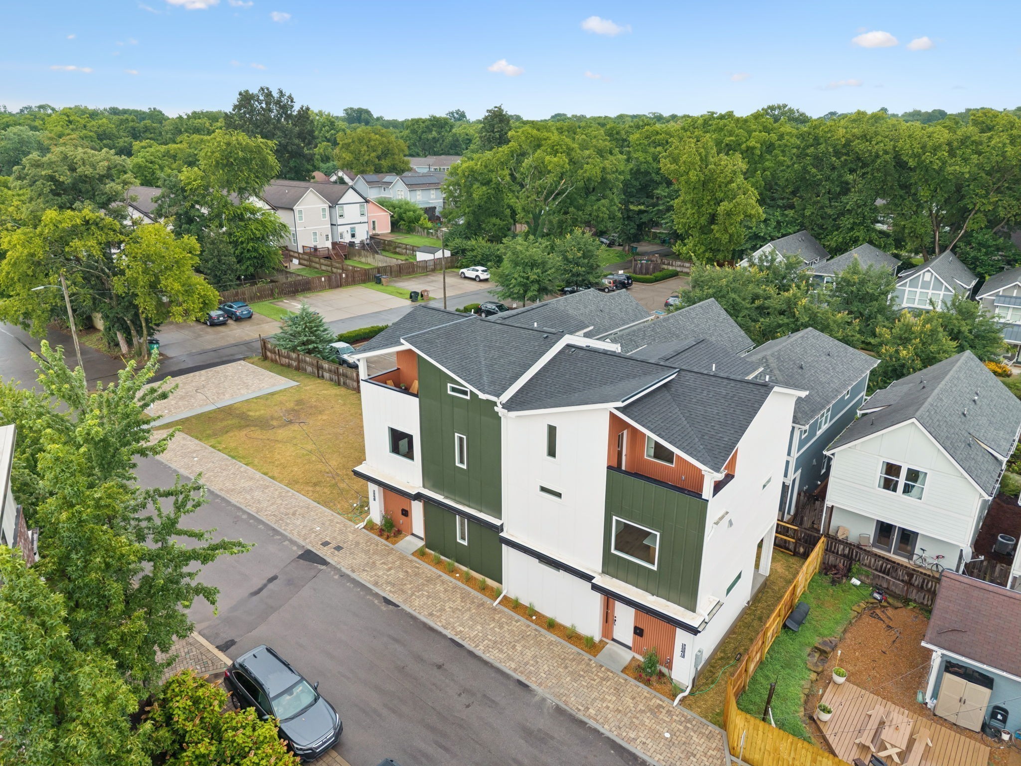 1117B Chester Avenue Nashville TN 37206