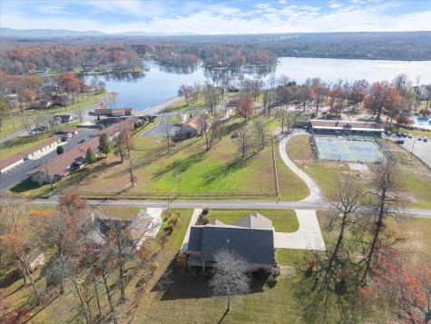 115 Deer Run Circle Crossville TN 38572