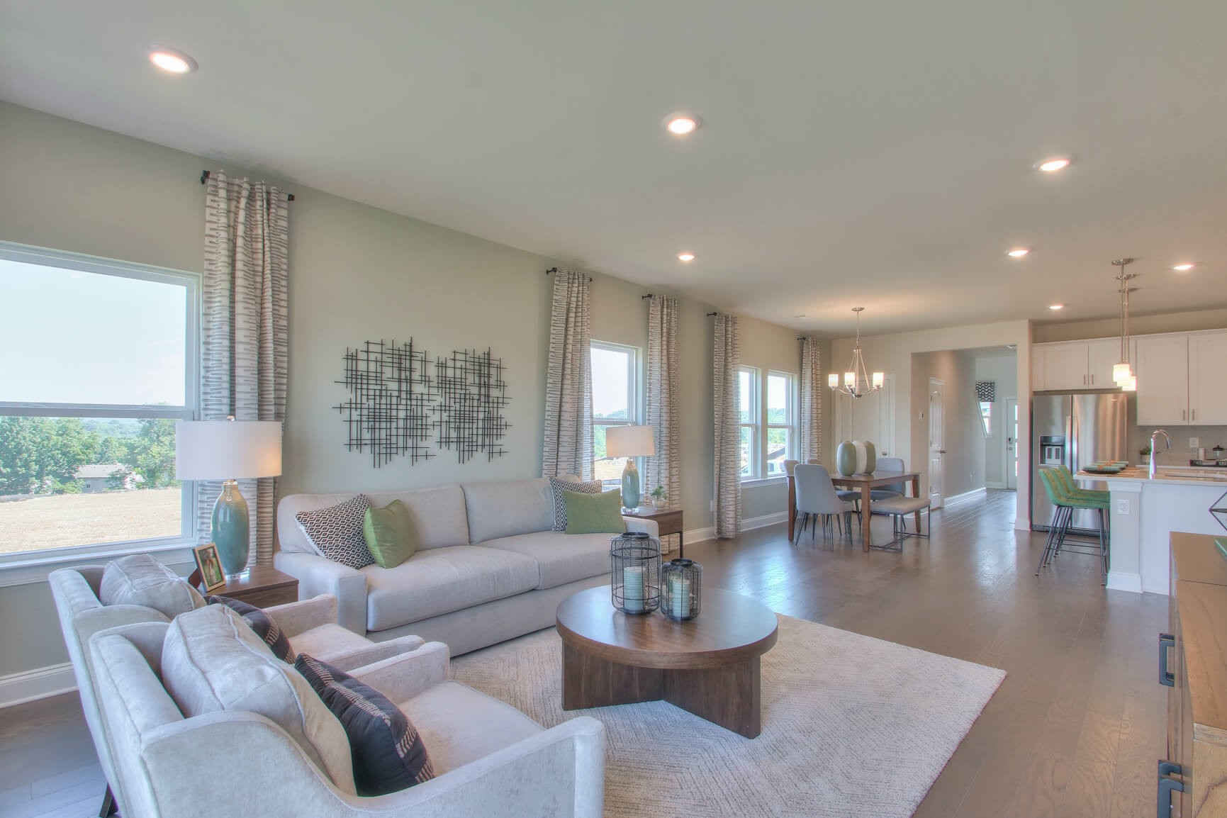 1780 Flora Grove Hermitage TN 37076