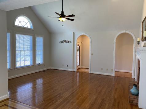 1017 Gwendolyn Drive Lebanon TN 37087