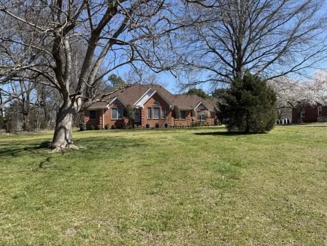 1017 Gwendolyn Drive Lebanon TN 37087