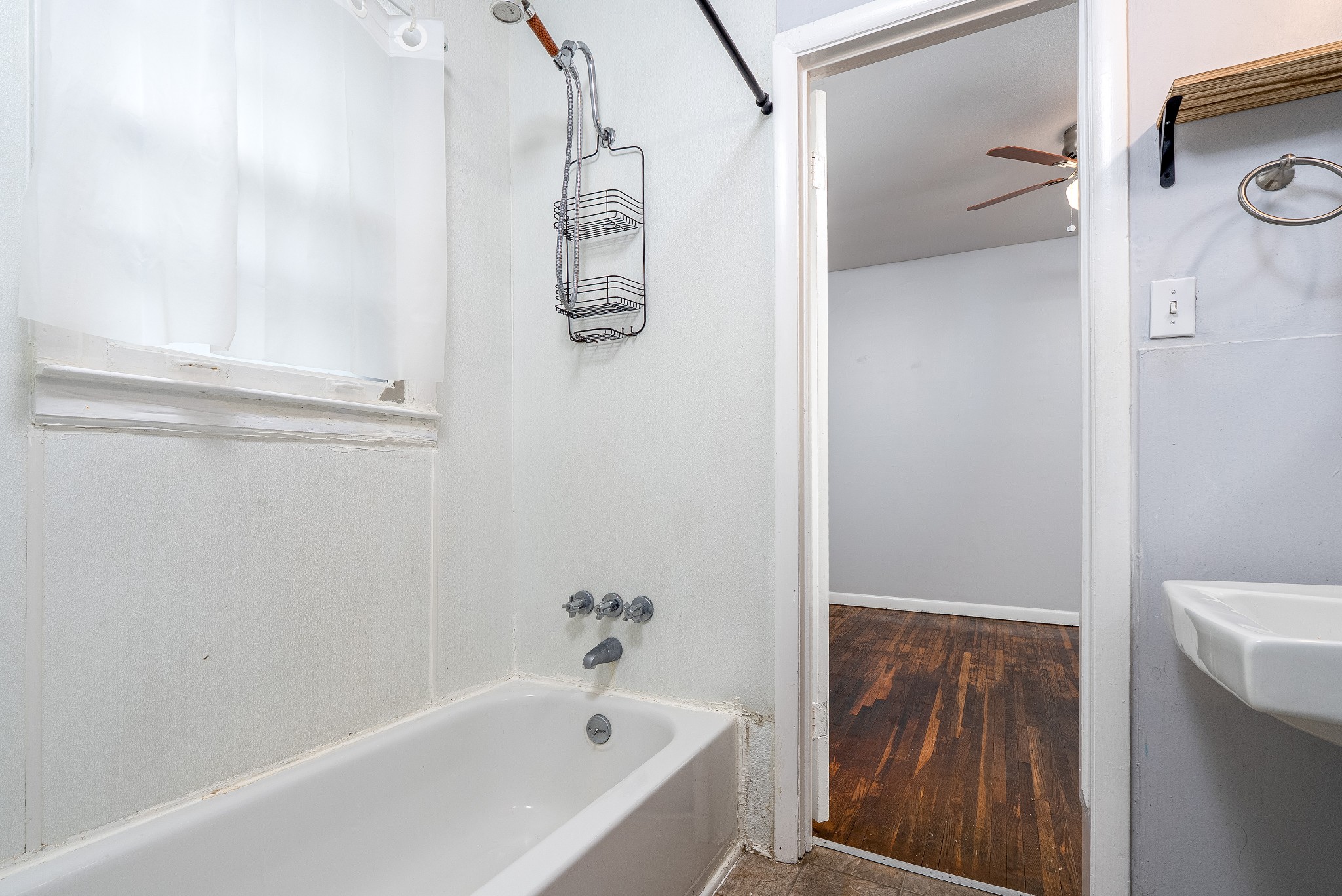 905 Thomas Avenue Nashville TN 37216