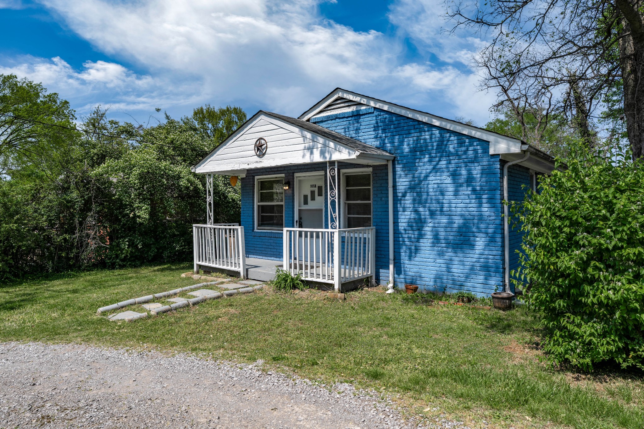 905 Thomas Avenue Nashville TN 37216