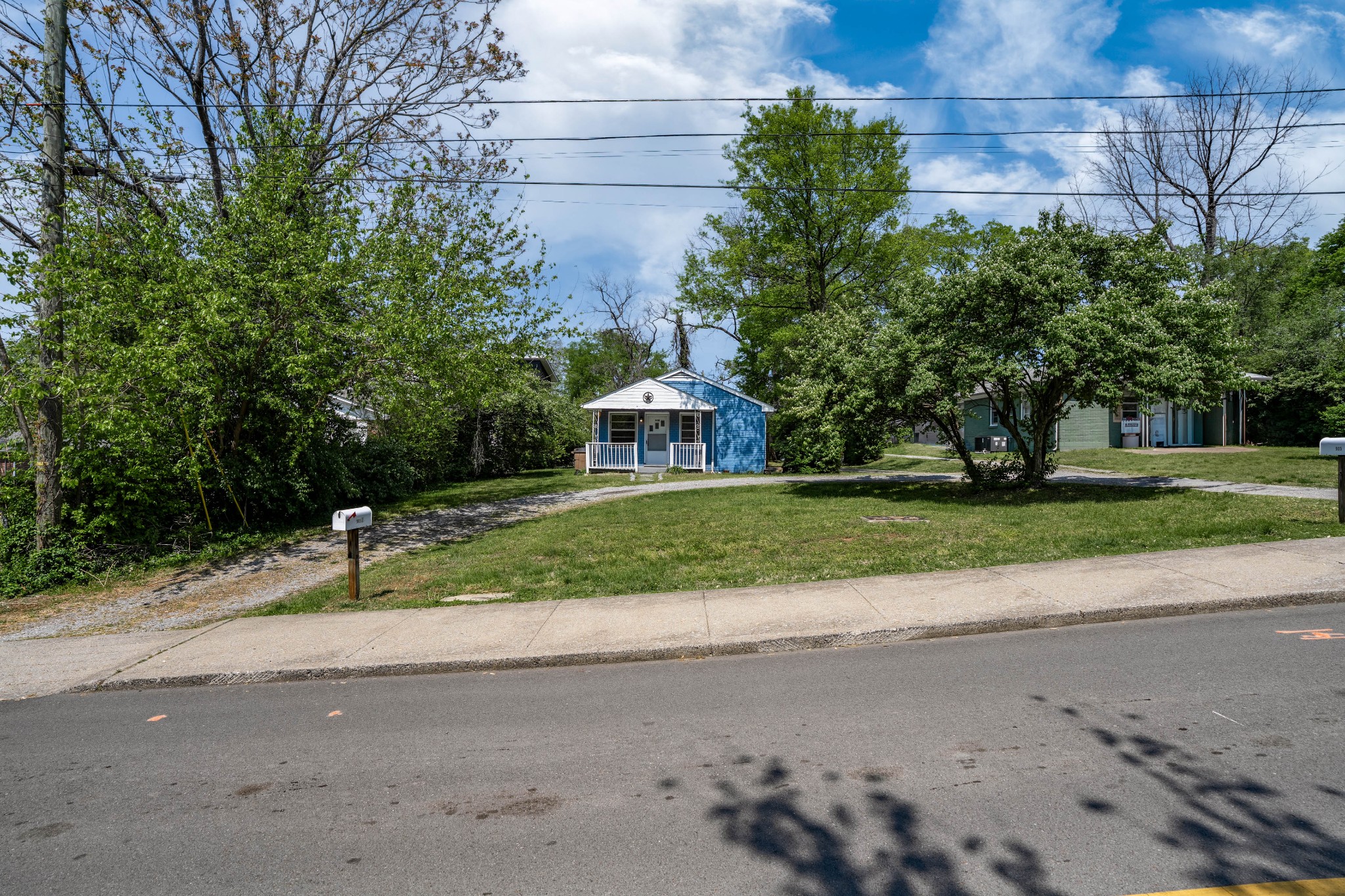 905 Thomas Avenue Nashville TN 37216