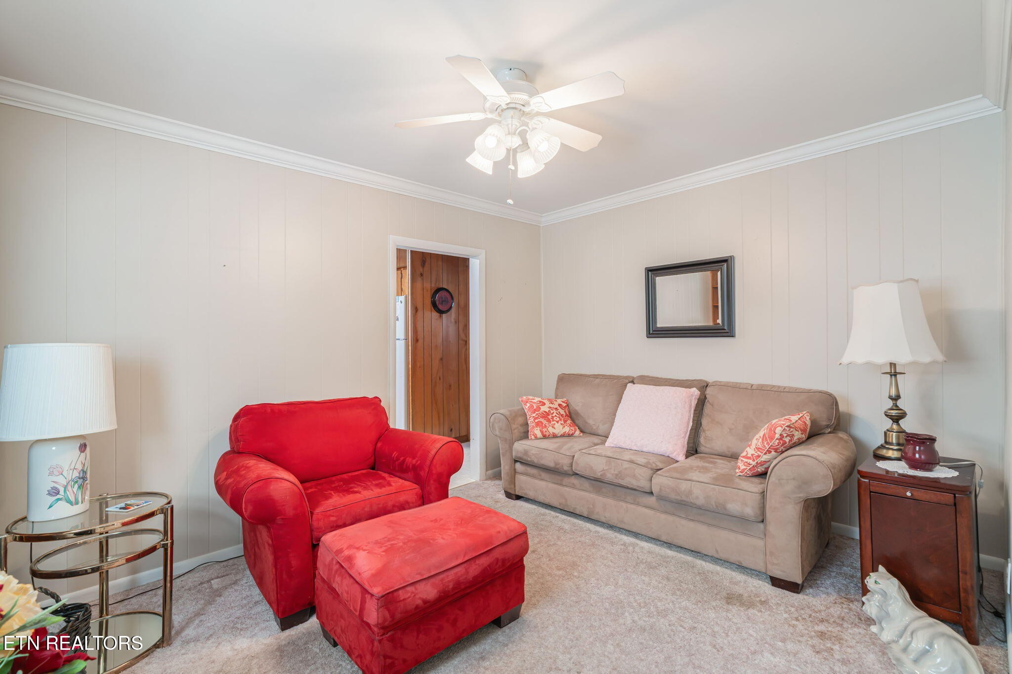 905 Cumberland Street Harriman TN 37748