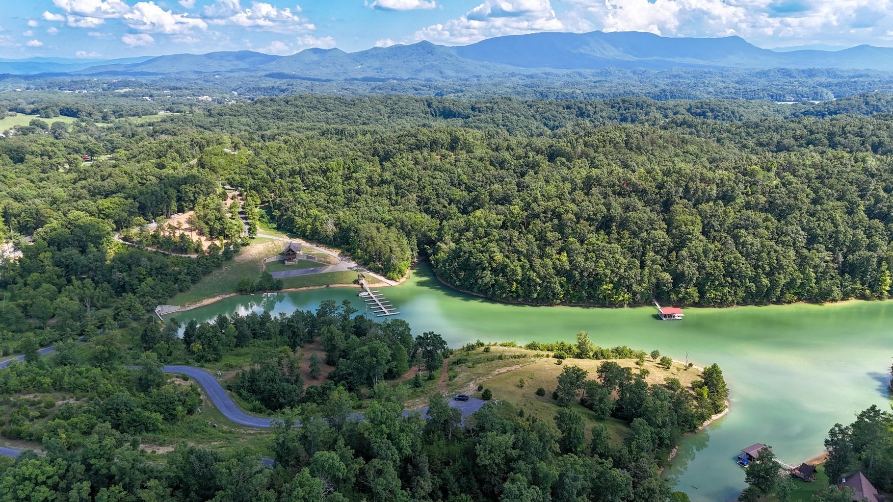 9 Stone Cove Way Dandridge TN 37725