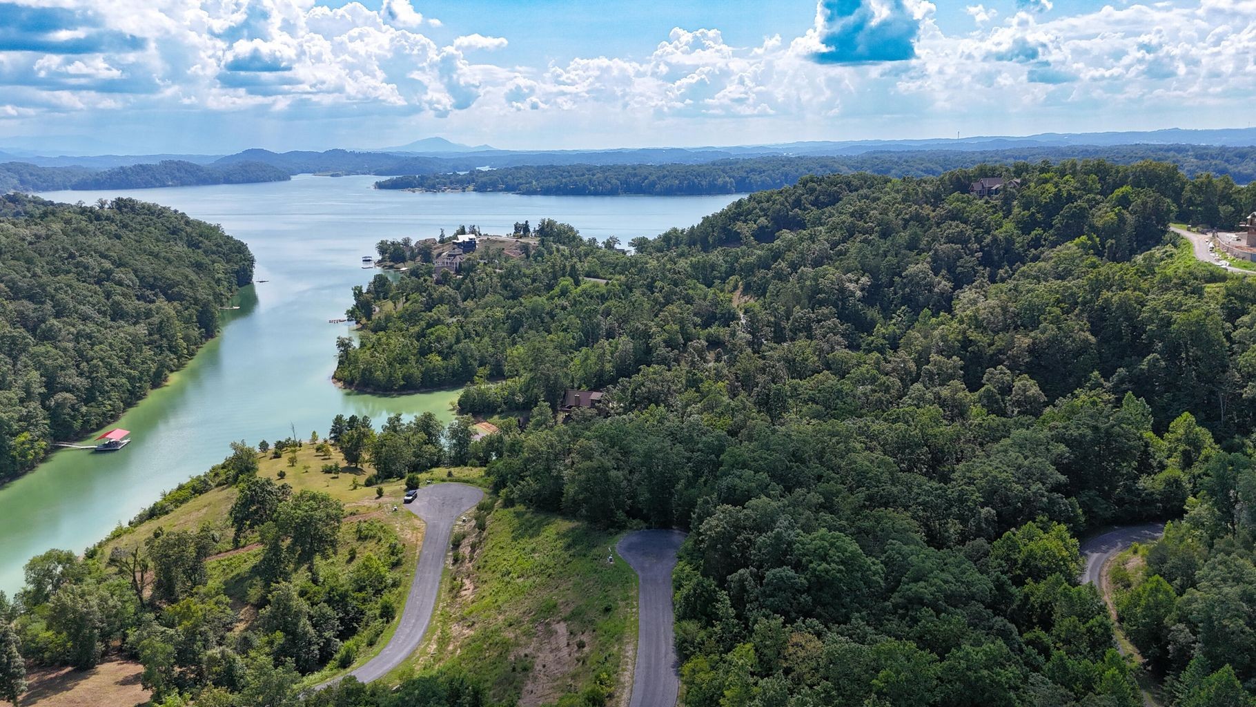 9 Stone Cove Way Dandridge TN 37725
