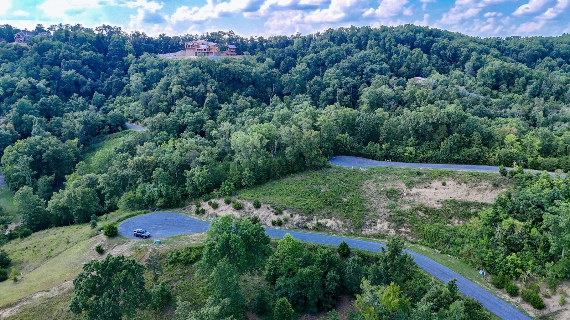 9 Stone Cove Way Dandridge TN 37725