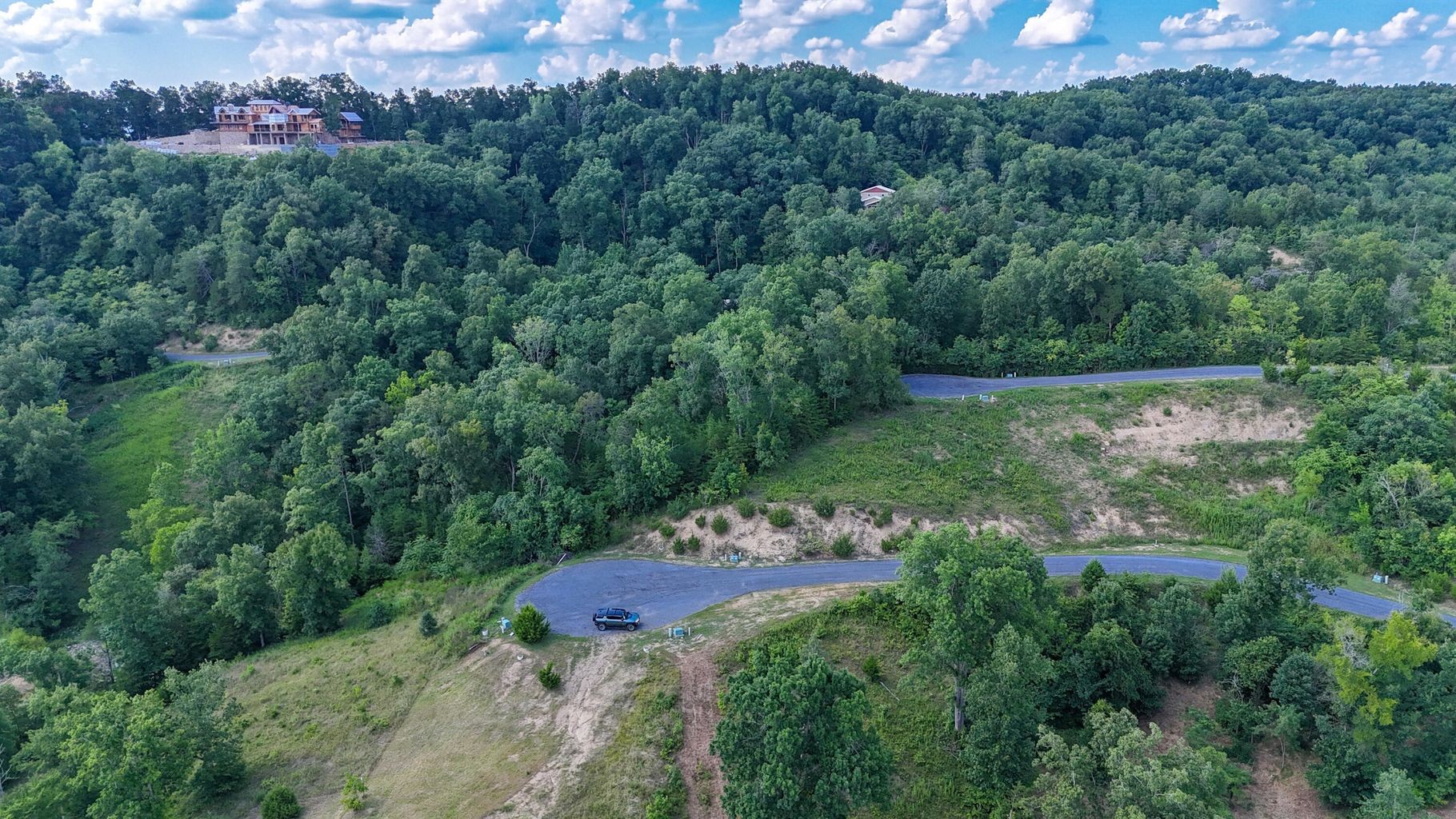 9 Stone Cove Way Dandridge TN 37725