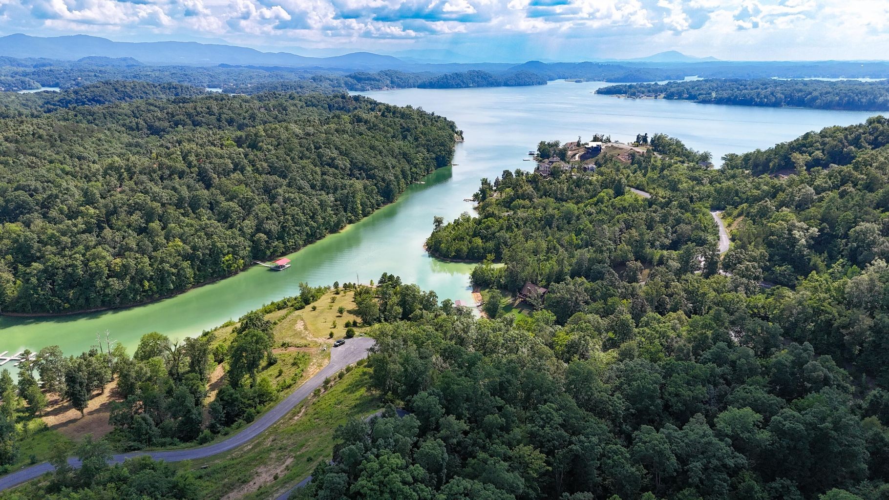 9 Stone Cove Way Dandridge TN 37725