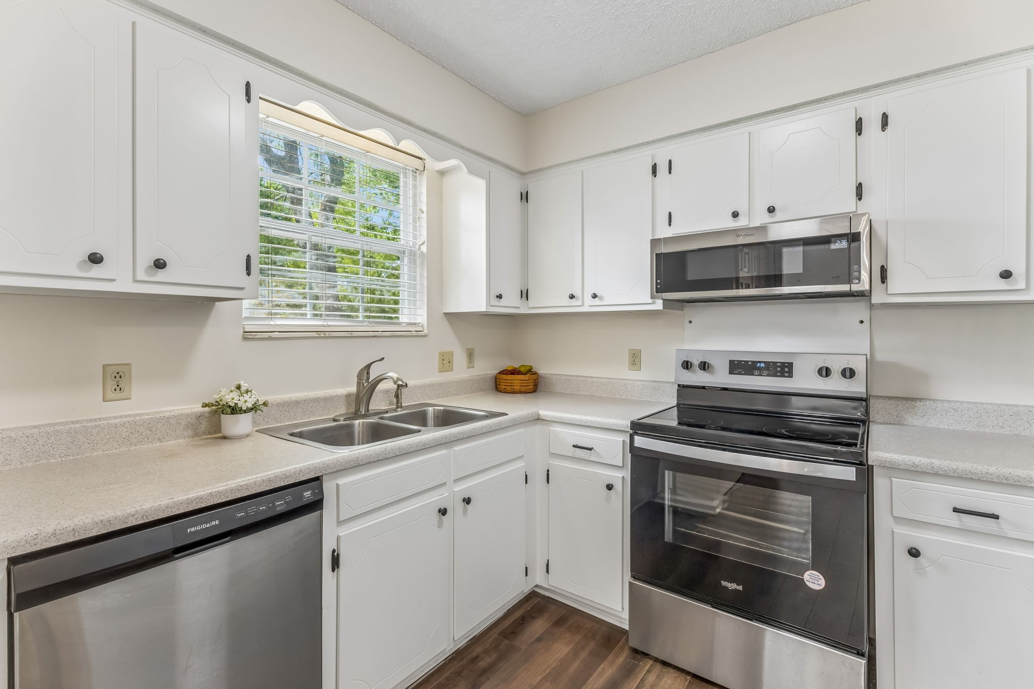 3876 Priest Lake Drive Nashville TN 37217