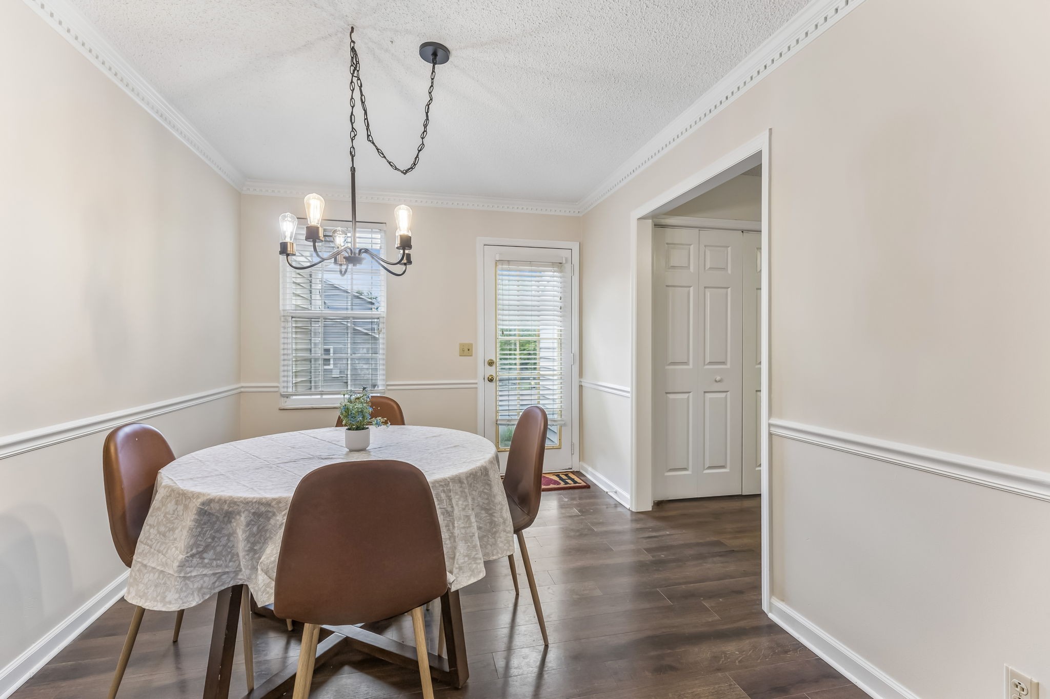 3876 Priest Lake Drive Nashville TN 37217