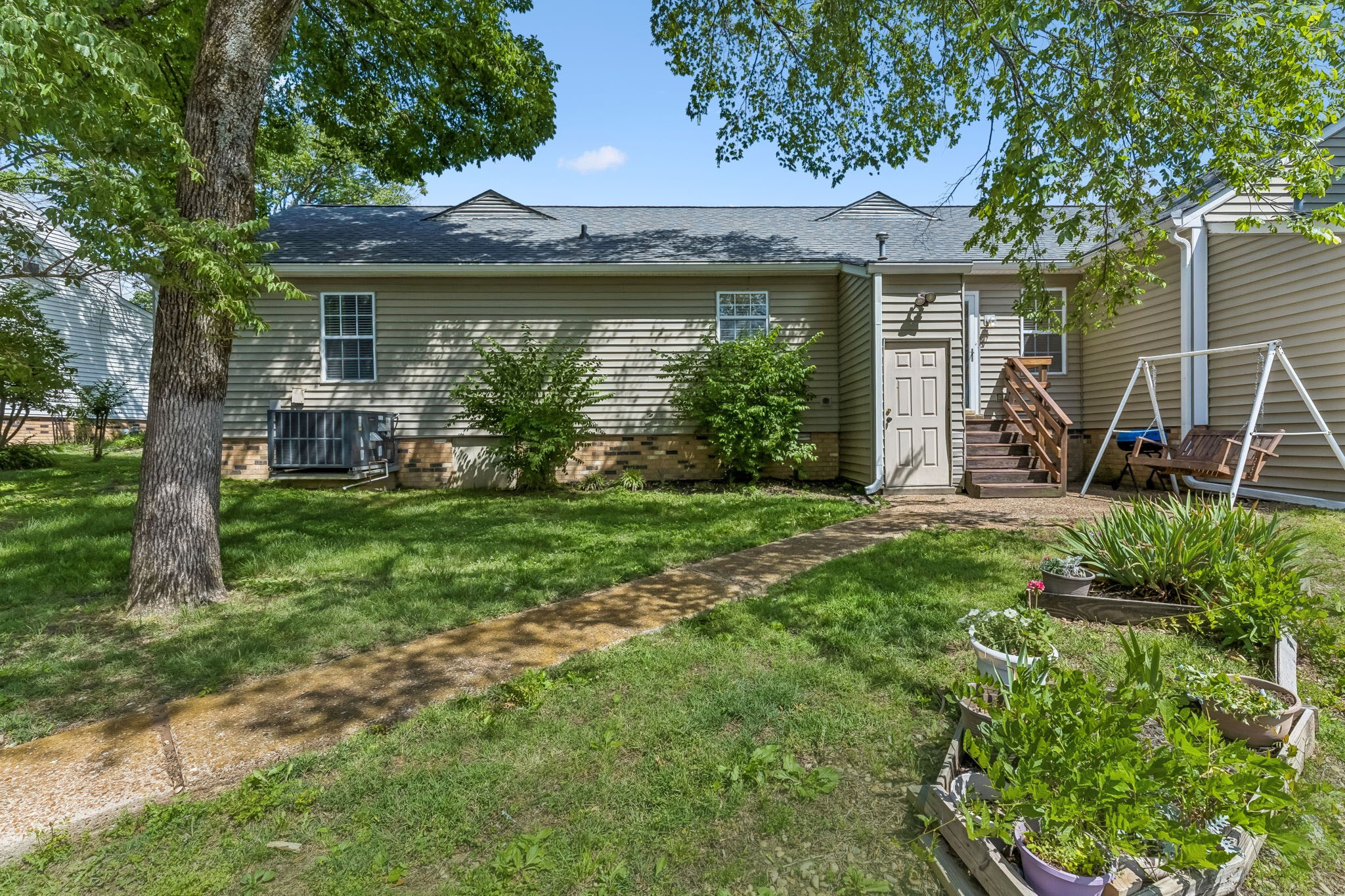 3876 Priest Lake Drive Nashville TN 37217