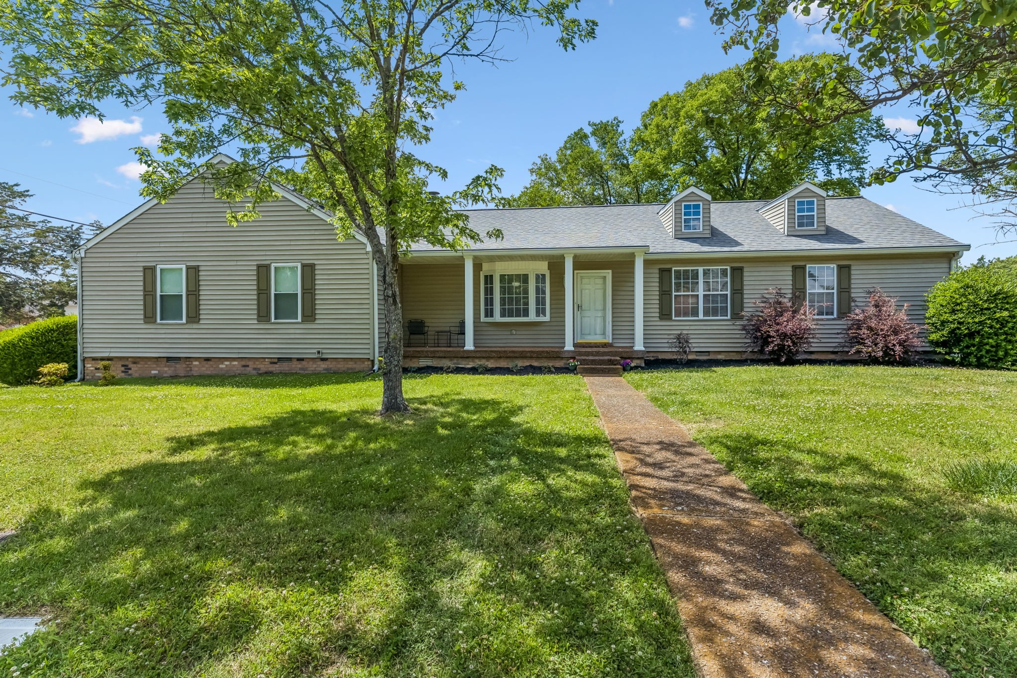 3876 Priest Lake Drive Nashville TN 37217