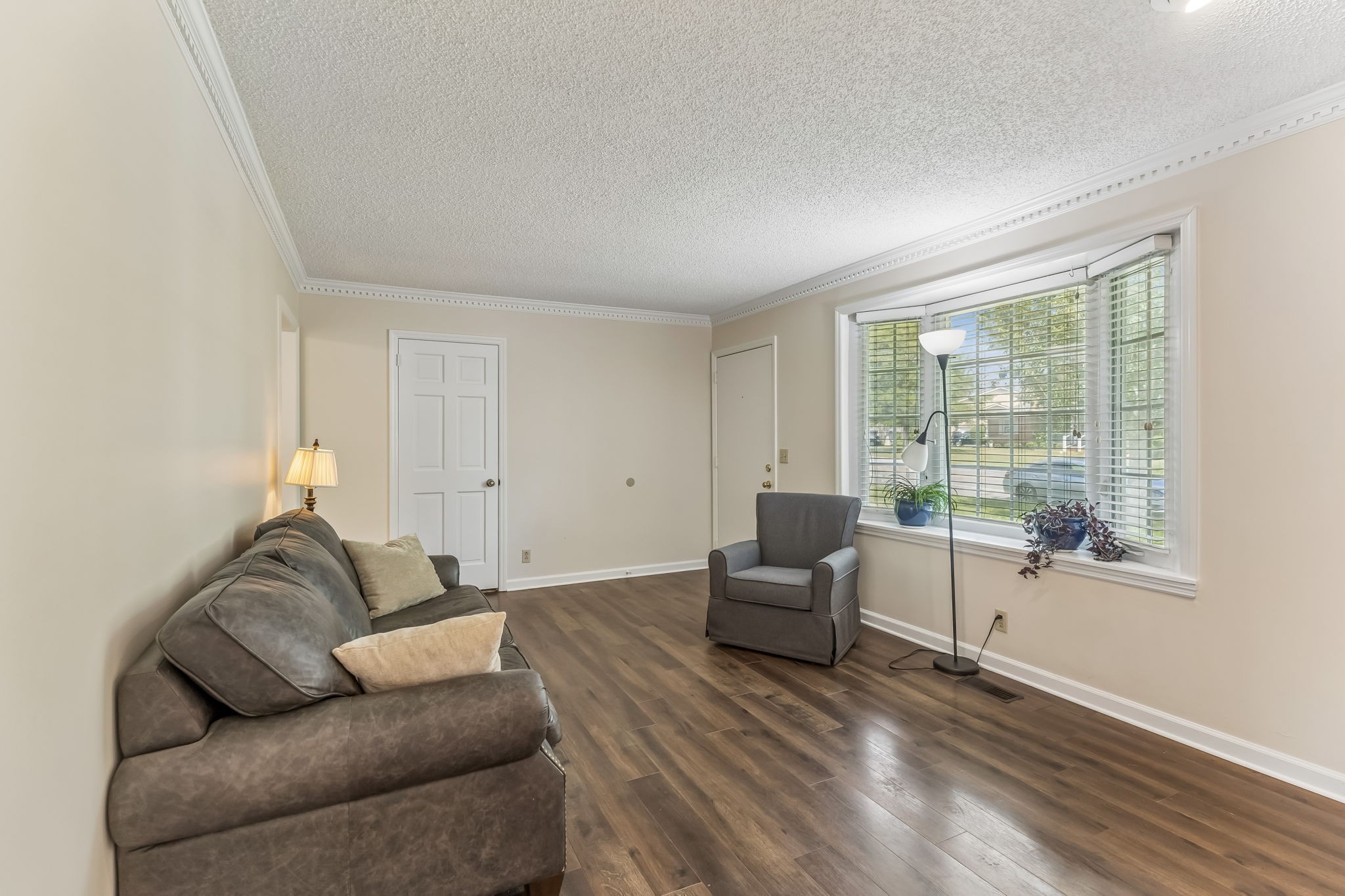 3876 Priest Lake Drive Nashville TN 37217