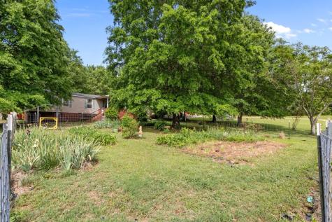 6120 Flatwoods Road Camden TN 38320