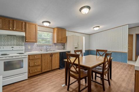 6120 Flatwoods Road Camden TN 38320