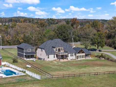 4999 Crescent Lane Murfreesboro TN 37128