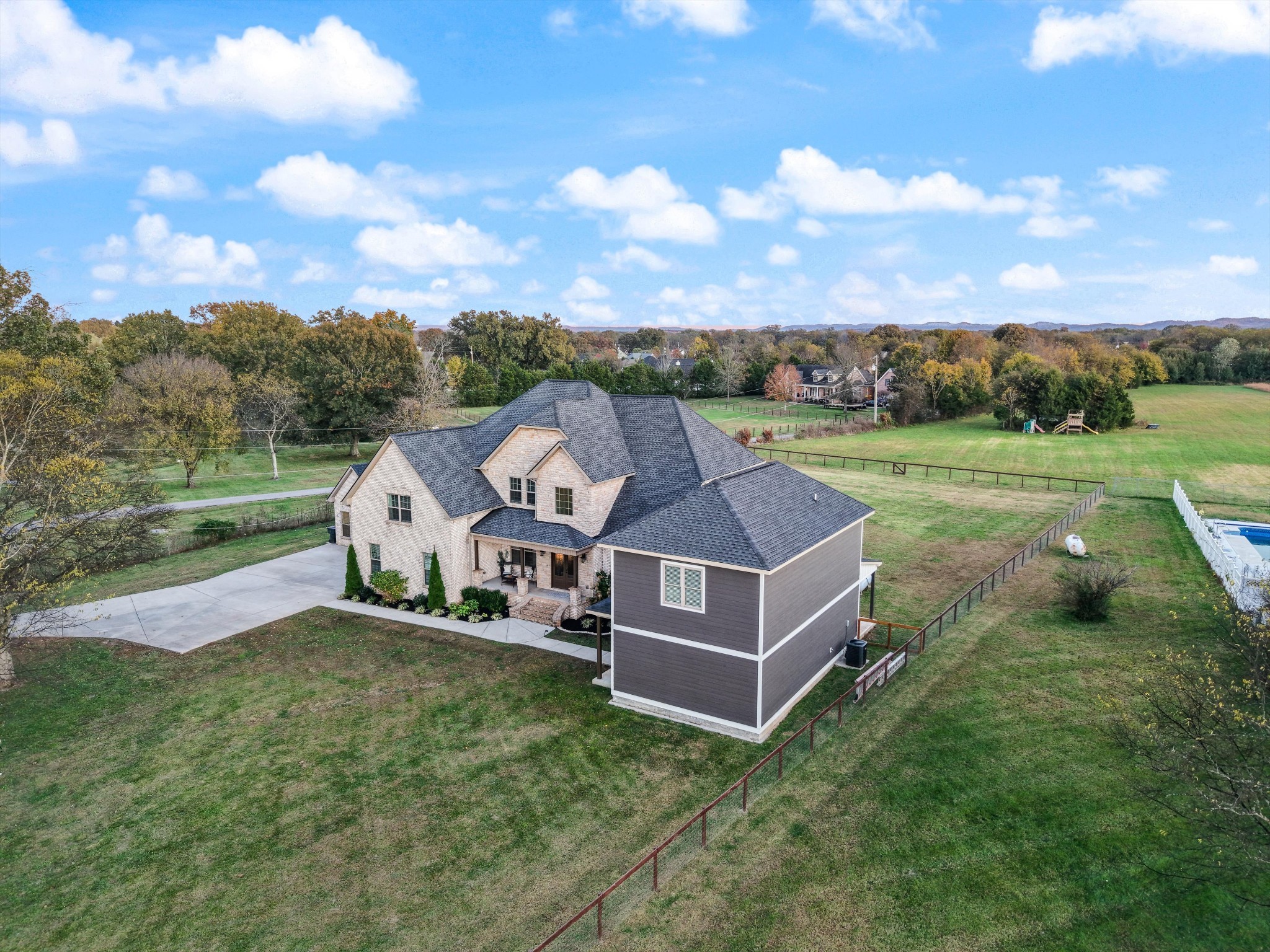 4999 Crescent Lane Murfreesboro TN 37128